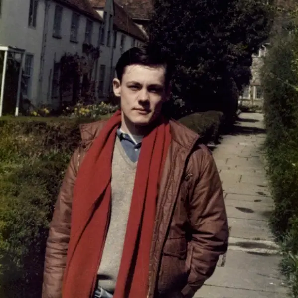 Dr Rupert Whitaker